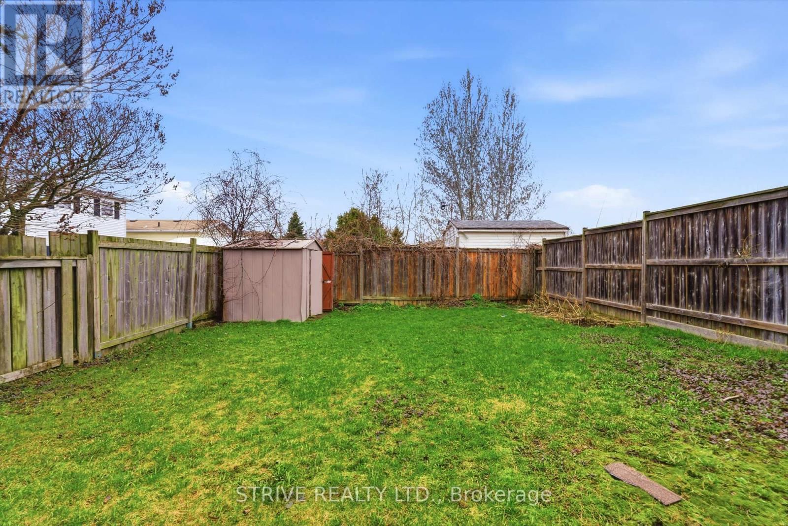 290 LAKEVIEW PARK AVENUE Image 26