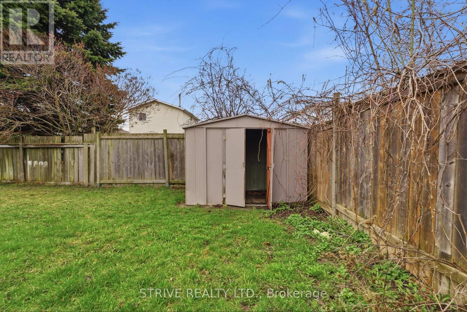 290 LAKEVIEW PARK AVENUE Image 29