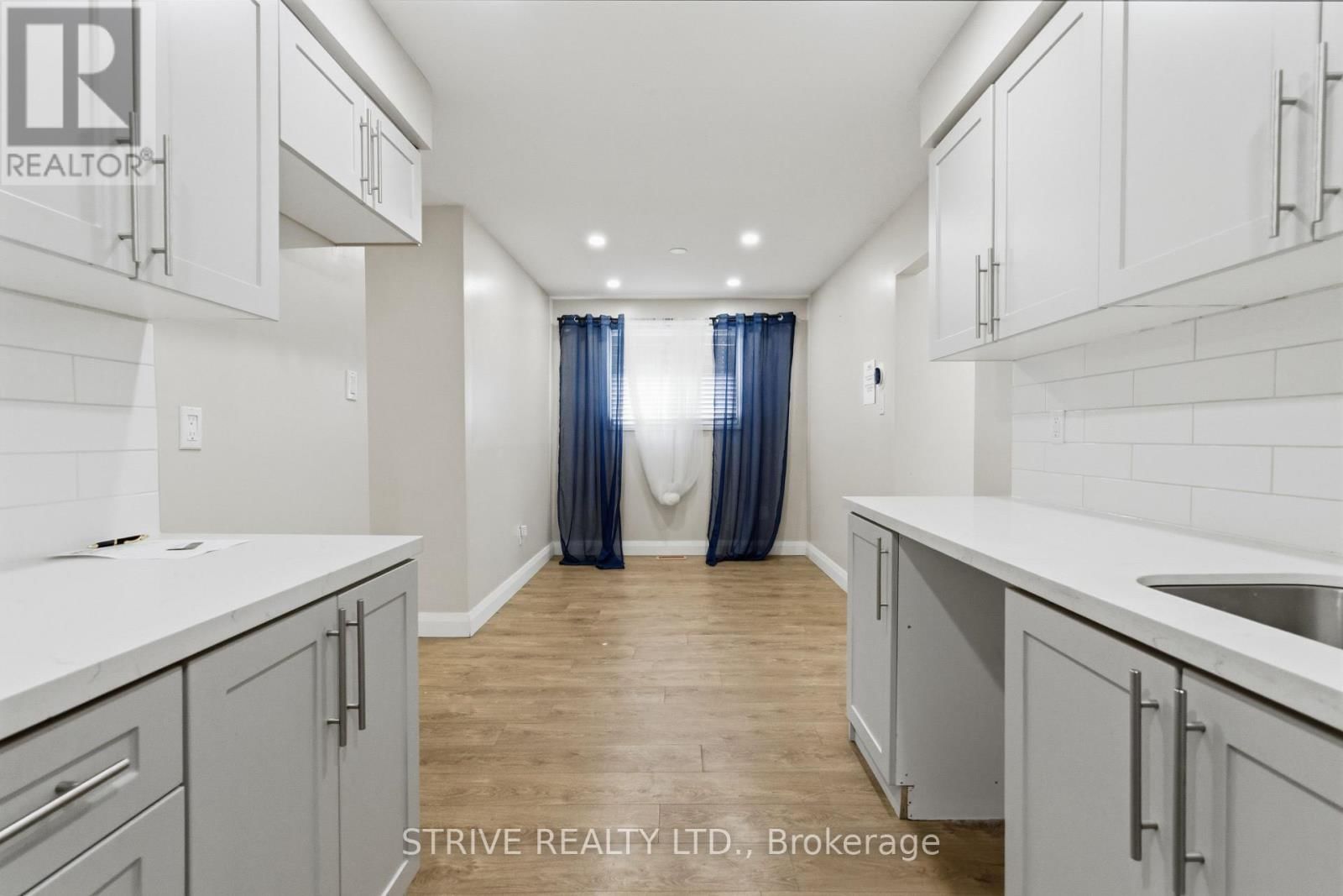 290 LAKEVIEW PARK AVENUE Image 7