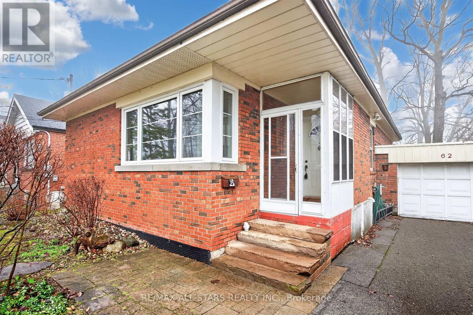 62 LARWOOD BOULEVARD Image 3