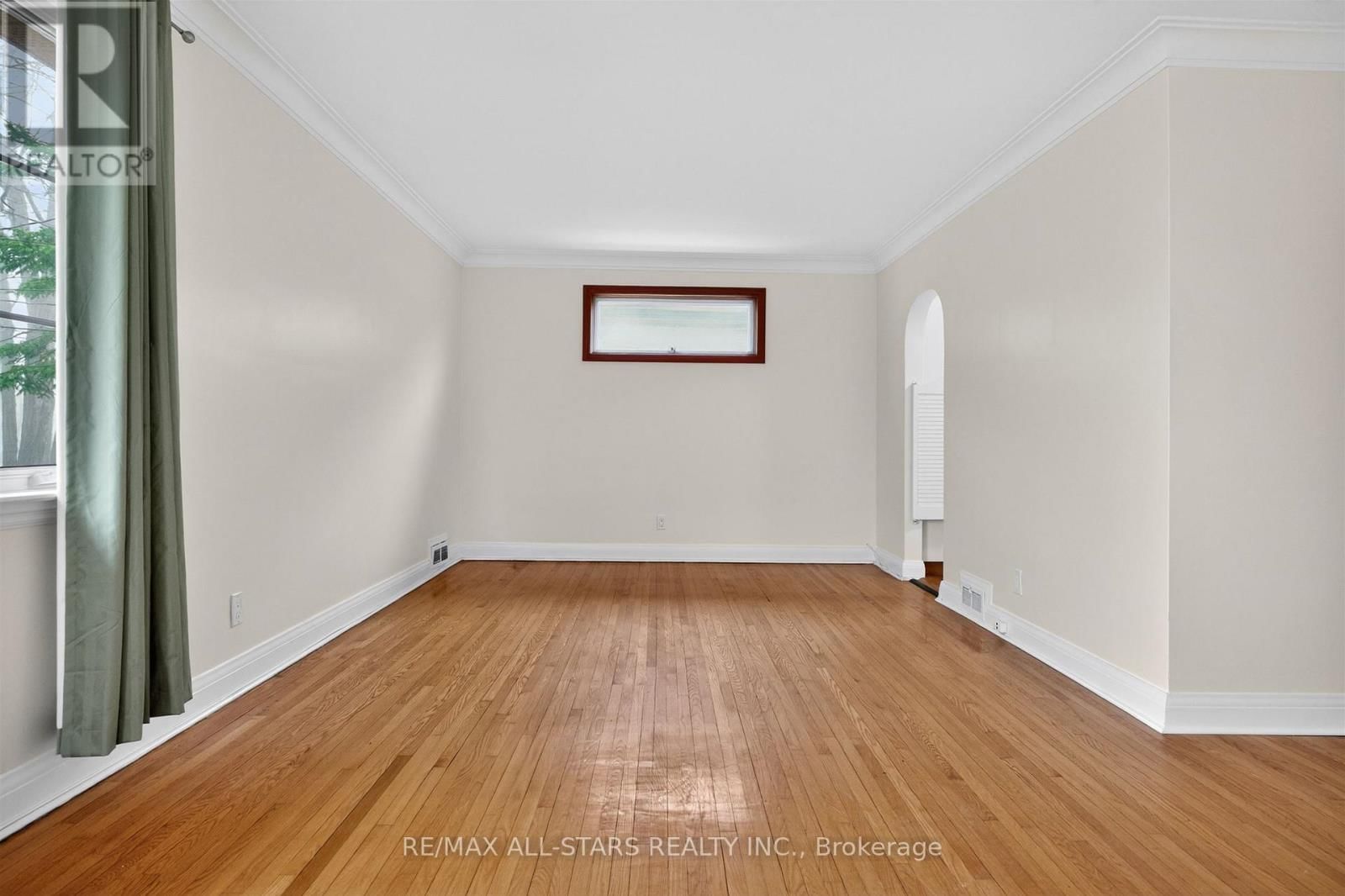 62 LARWOOD BOULEVARD Image 5