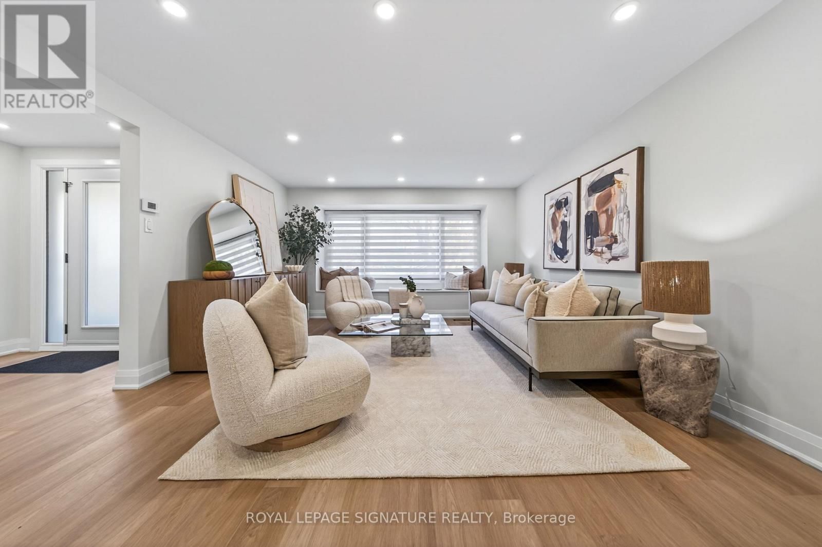 26 CARONDALE CRESCENT Image 11