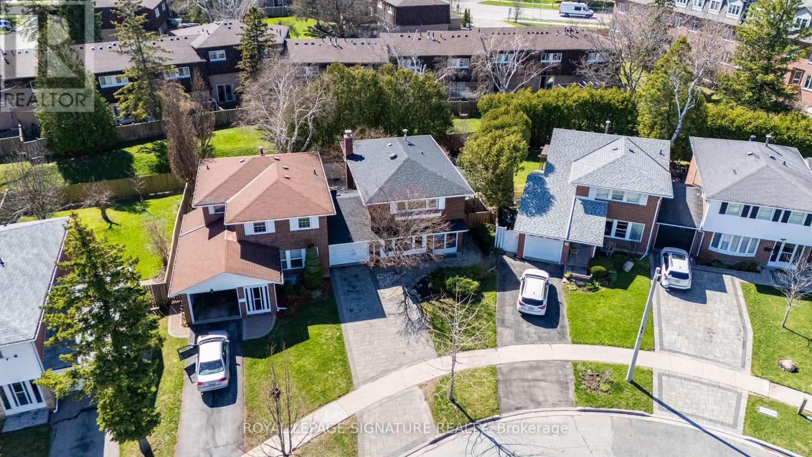 26 CARONDALE CRESCENT Image 3