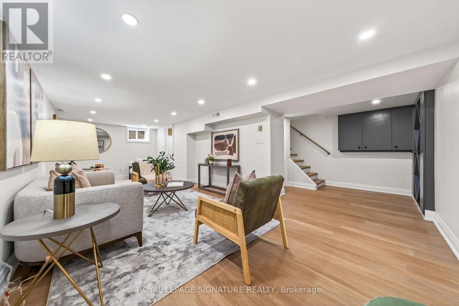 26 CARONDALE CRESCENT Image 33