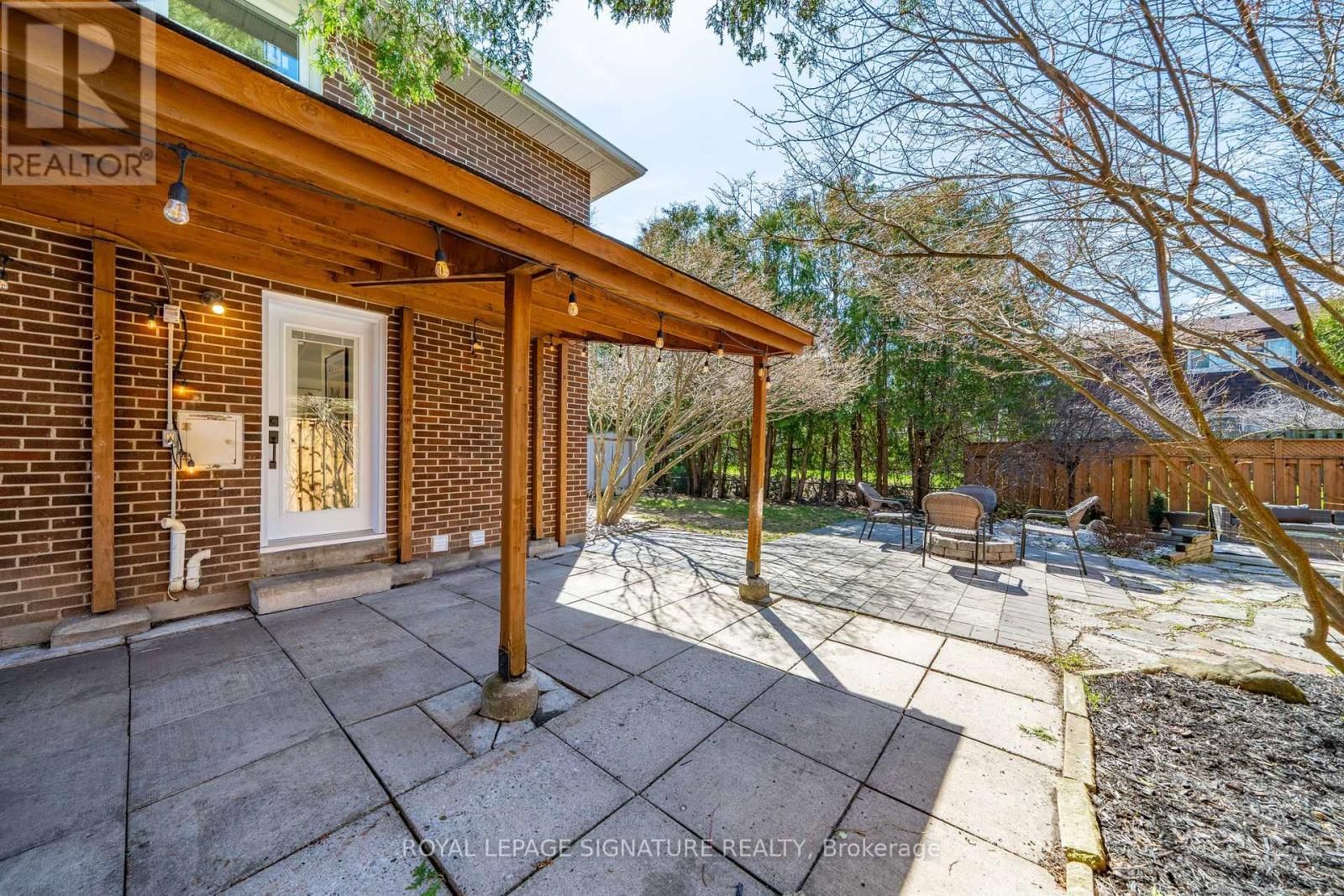 26 CARONDALE CRESCENT Image 40