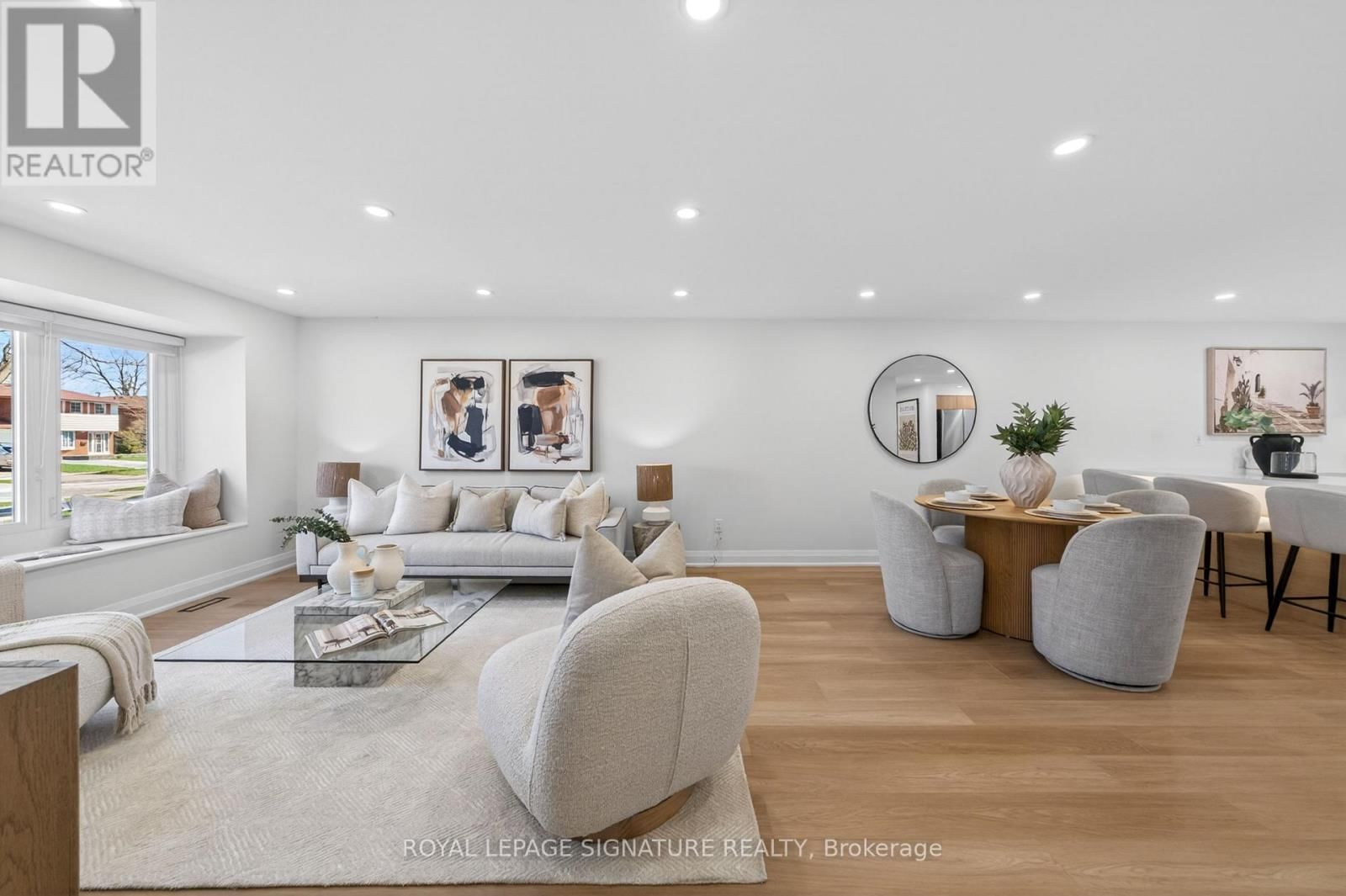 26 CARONDALE CRESCENT Image 9