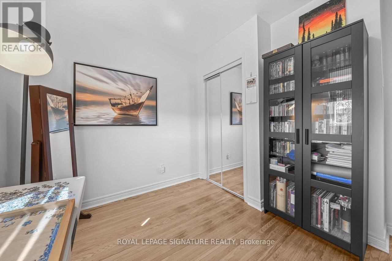 8 WOLCOTT AVENUE Image 10