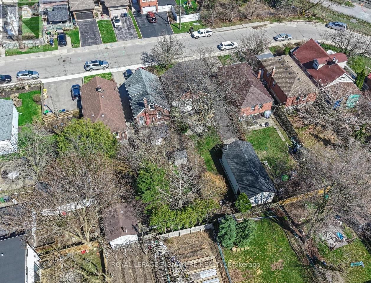 8 WOLCOTT AVENUE Image 28