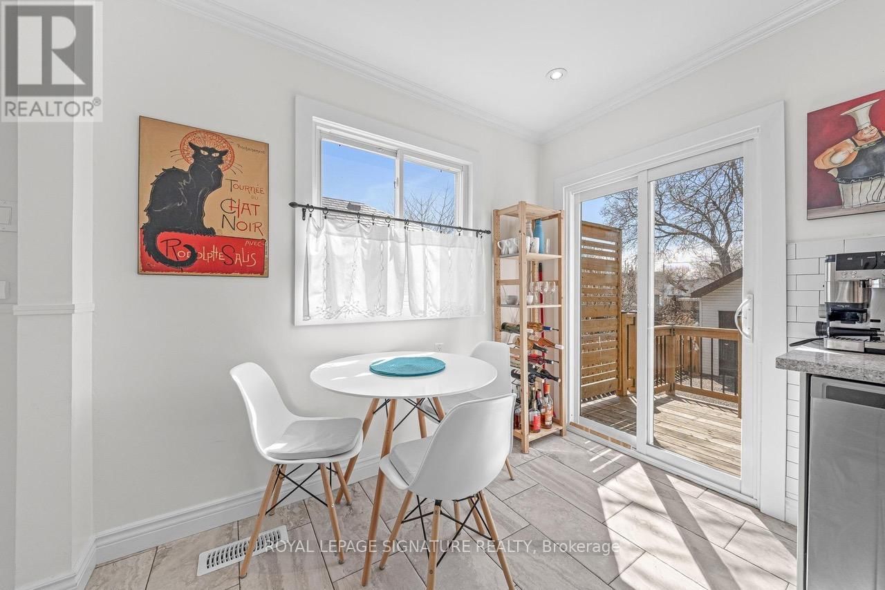 8 WOLCOTT AVENUE Image 7