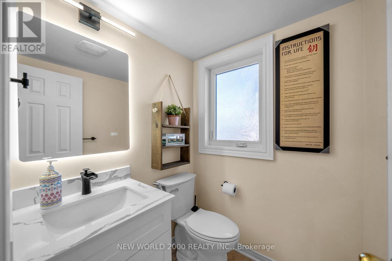 27 STONEWOOD STREET Image 12