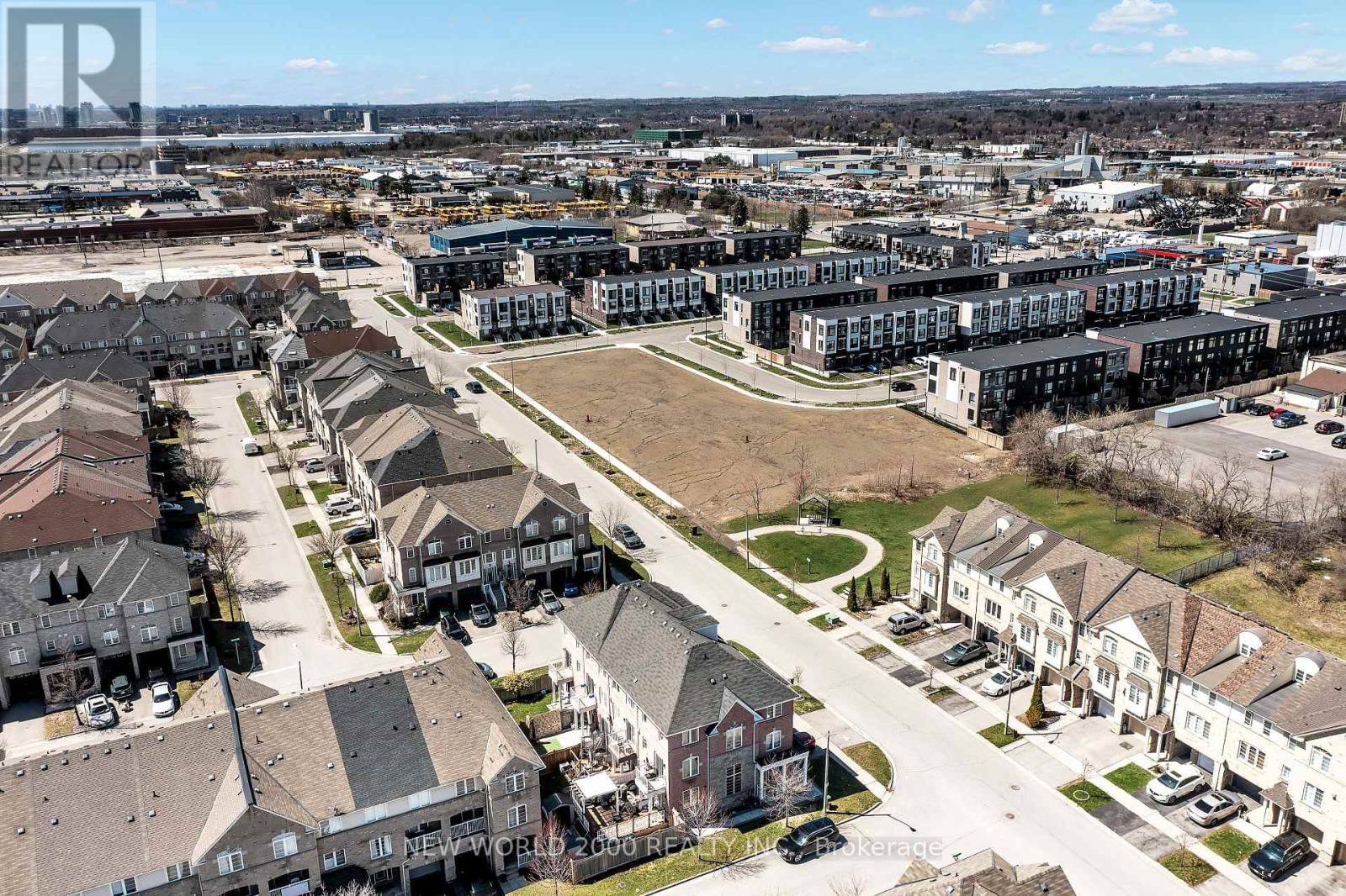 27 STONEWOOD STREET Image 5