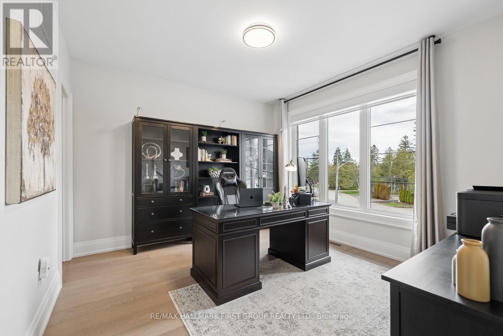 506 ROUGEMOUNT DRIVE Image 28