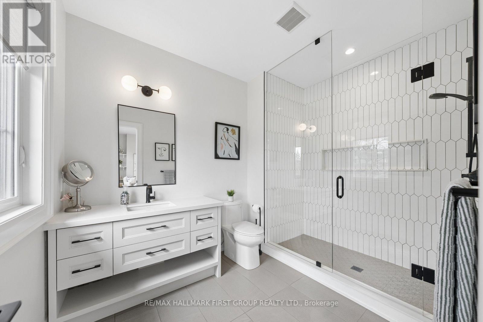 506 ROUGEMOUNT DRIVE Image 32