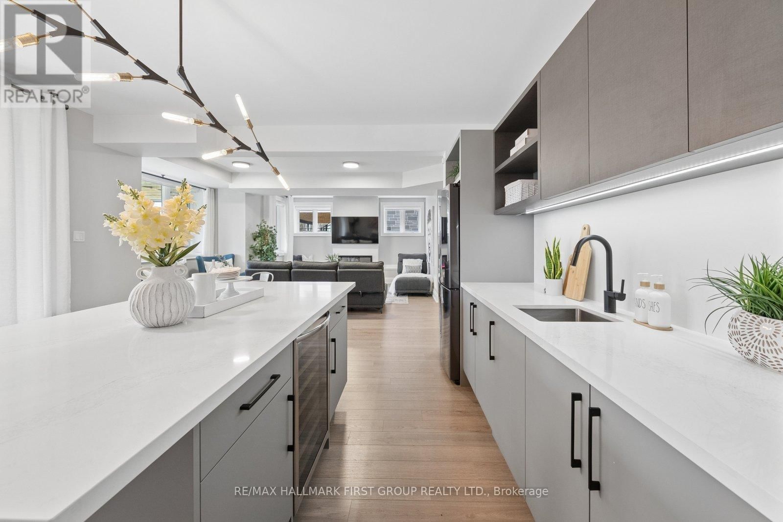 506 ROUGEMOUNT DRIVE Image 40