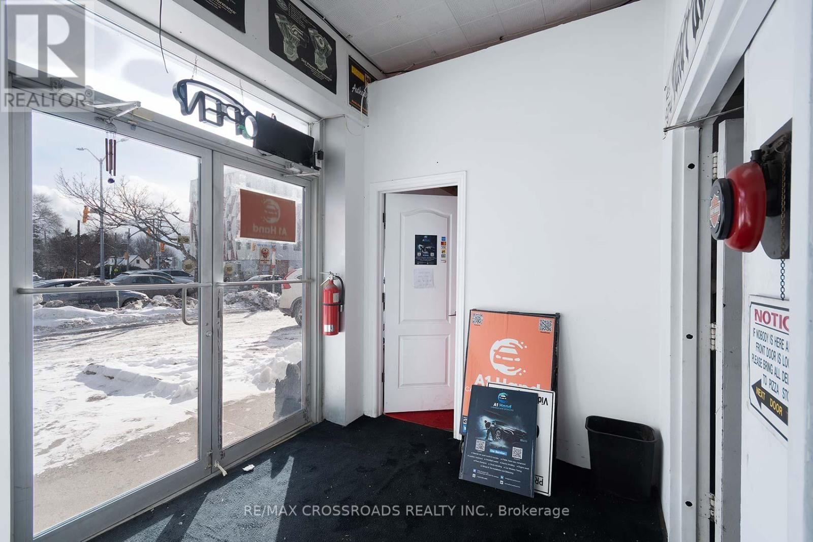 2230 KINGSTON ROAD Image 4