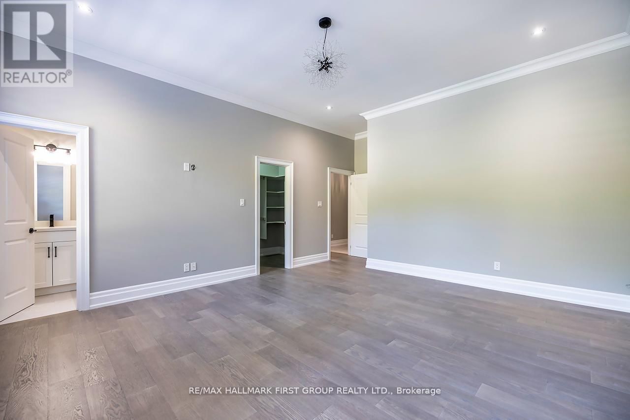 15 SHEPHERD ROAD Image 22