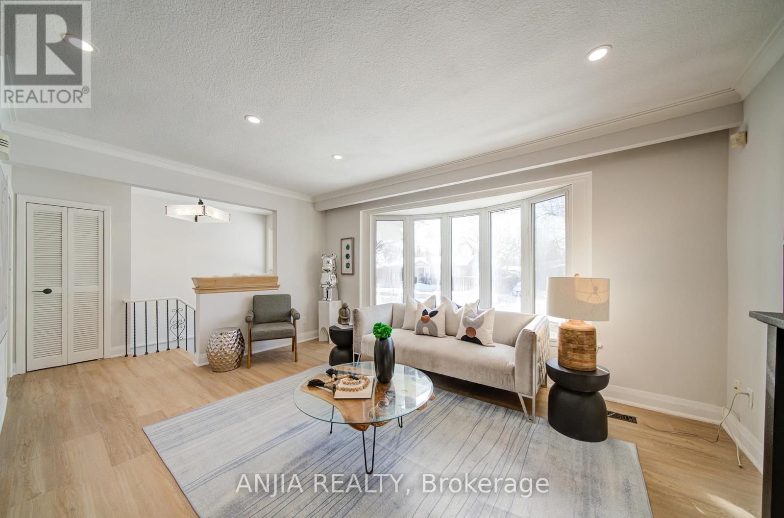 36 BIRCHARD STREET Image 12