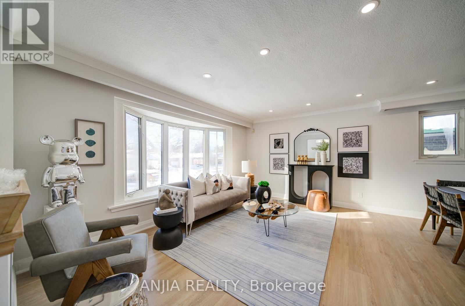 36 BIRCHARD STREET Image 13