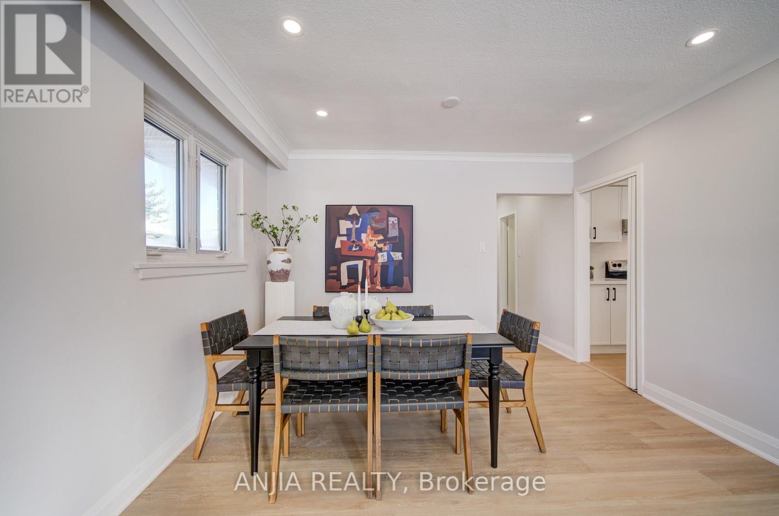 36 BIRCHARD STREET Image 16