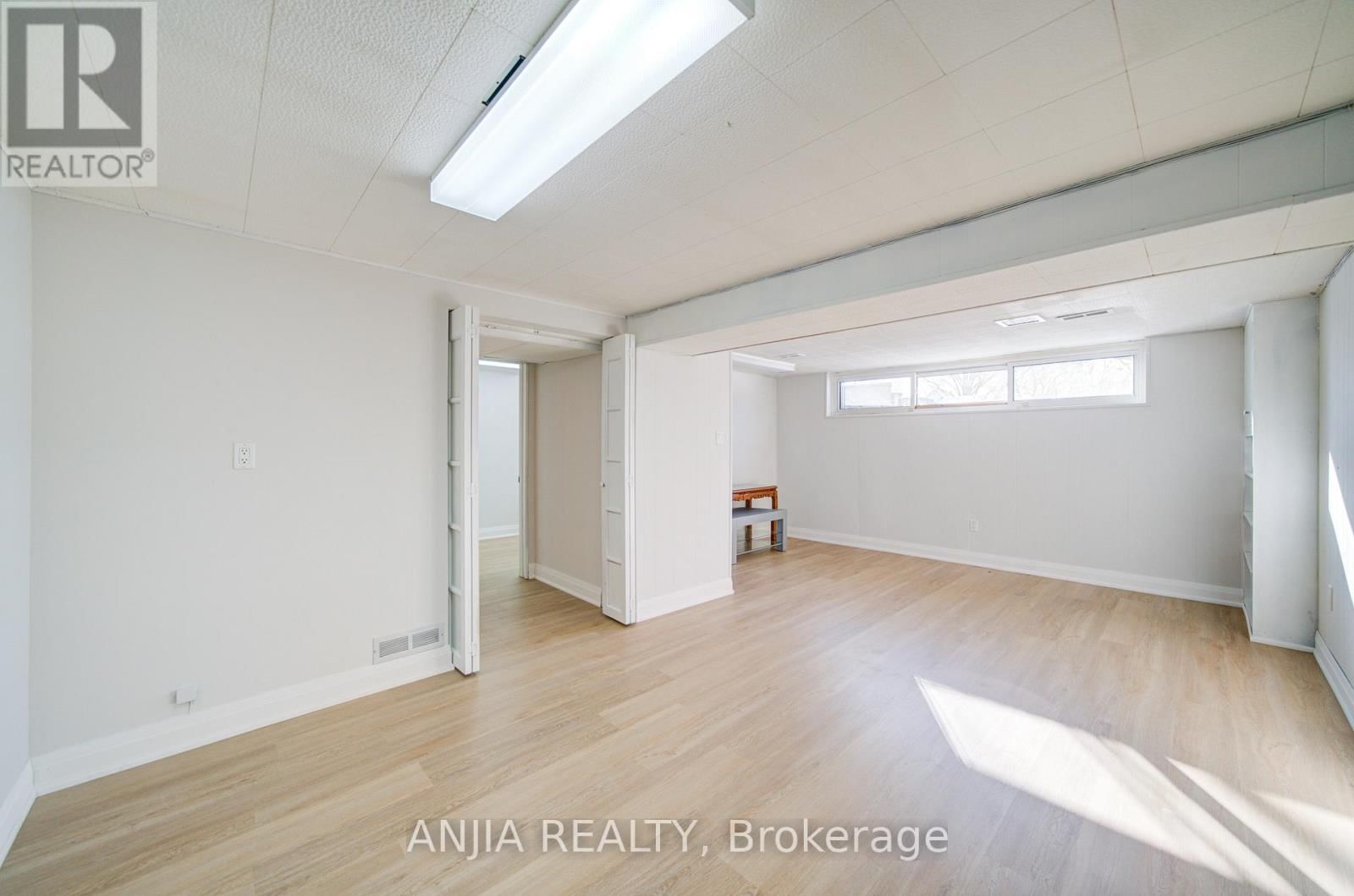 36 BIRCHARD STREET Image 37