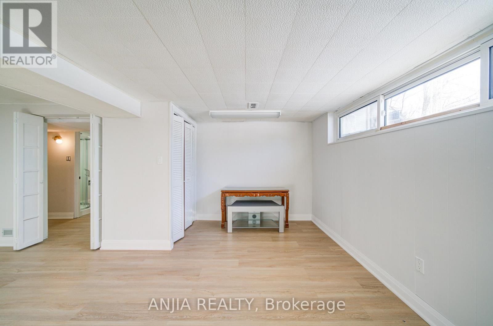 36 BIRCHARD STREET Image 40