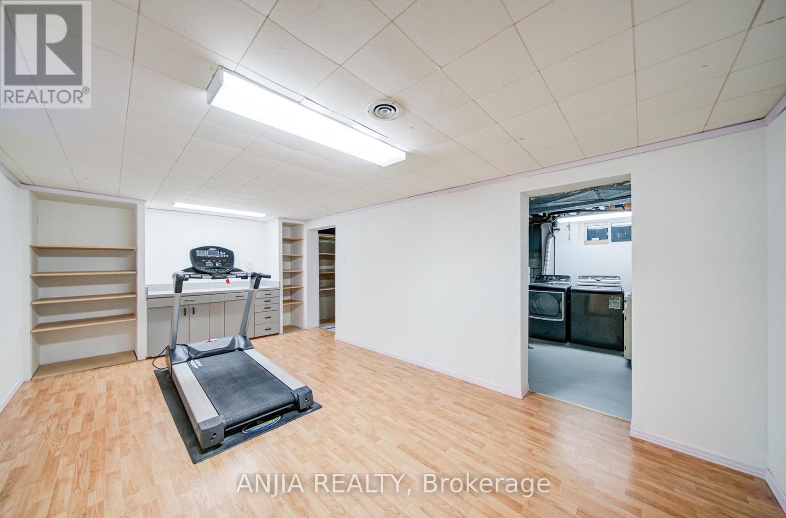 36 BIRCHARD STREET Image 41