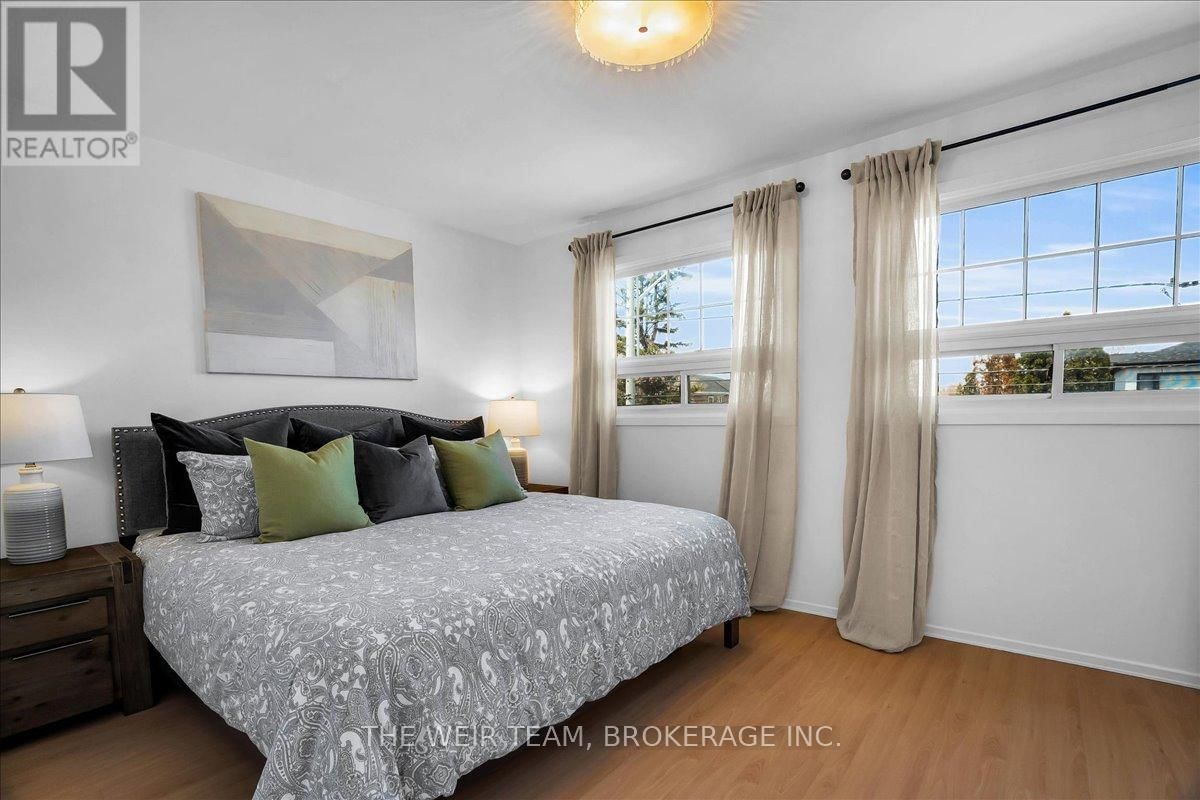 179 WOODVILLE AVENUE Image 12