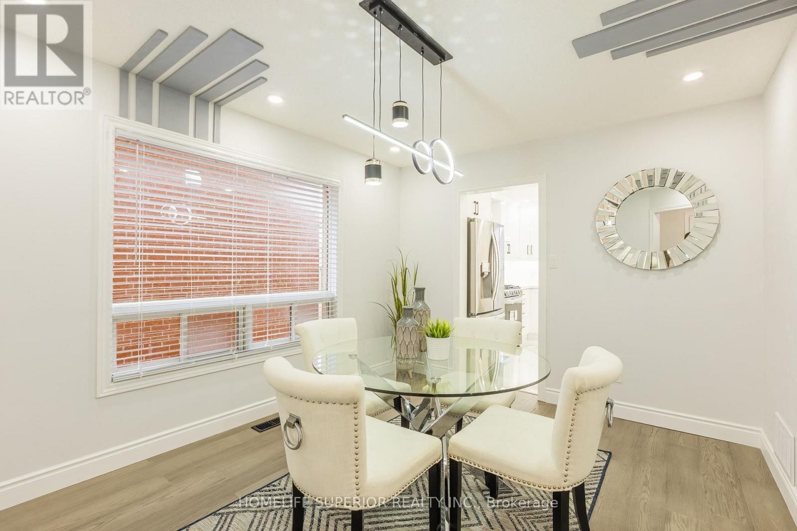 95 CLUNE PLACE Image 12