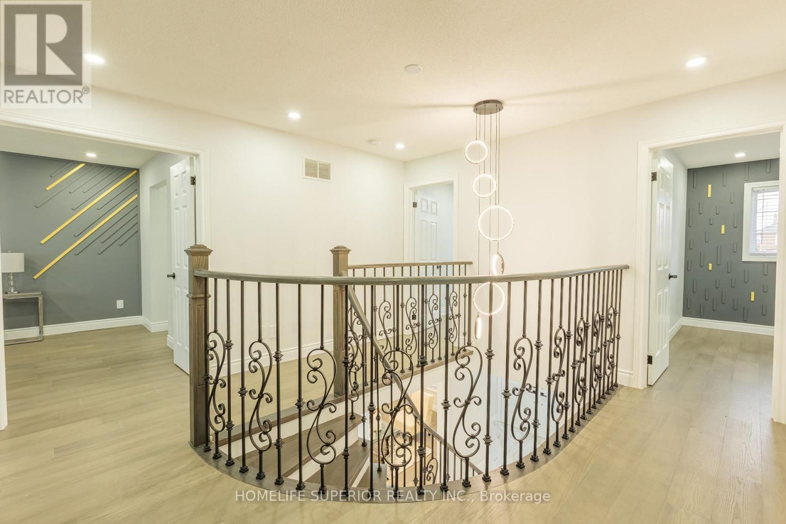 95 CLUNE PLACE Image 16