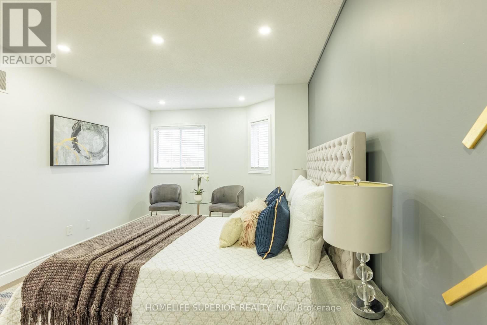 95 CLUNE PLACE Image 22