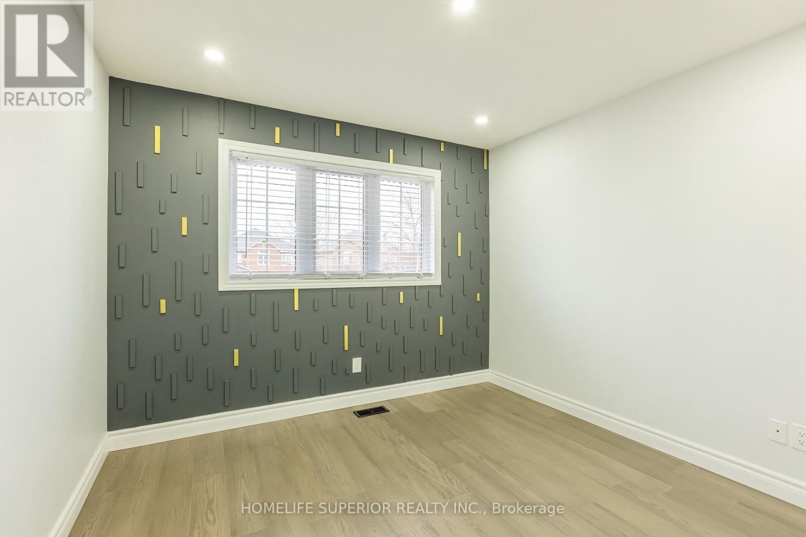 95 CLUNE PLACE Image 29