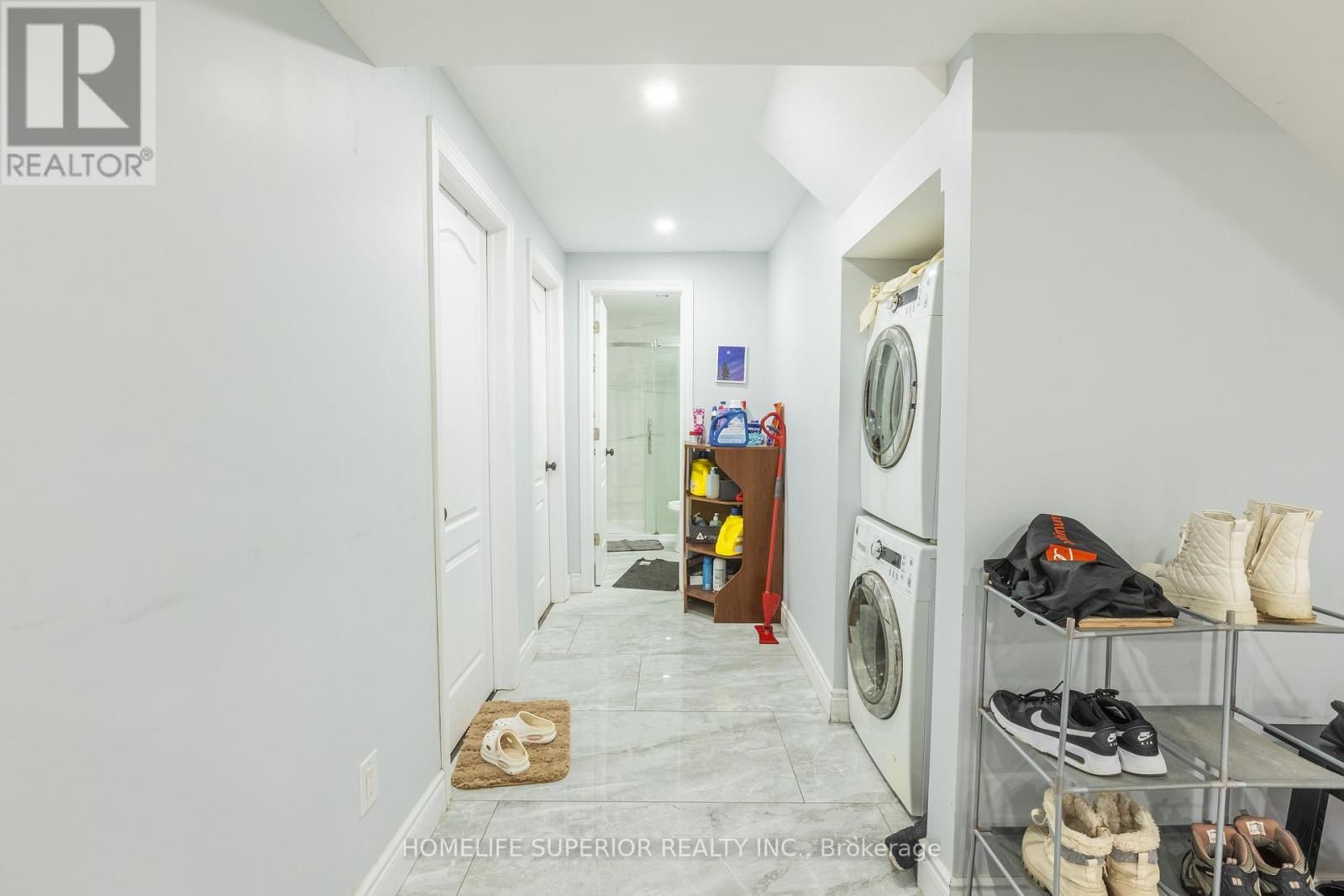 95 CLUNE PLACE Image 40