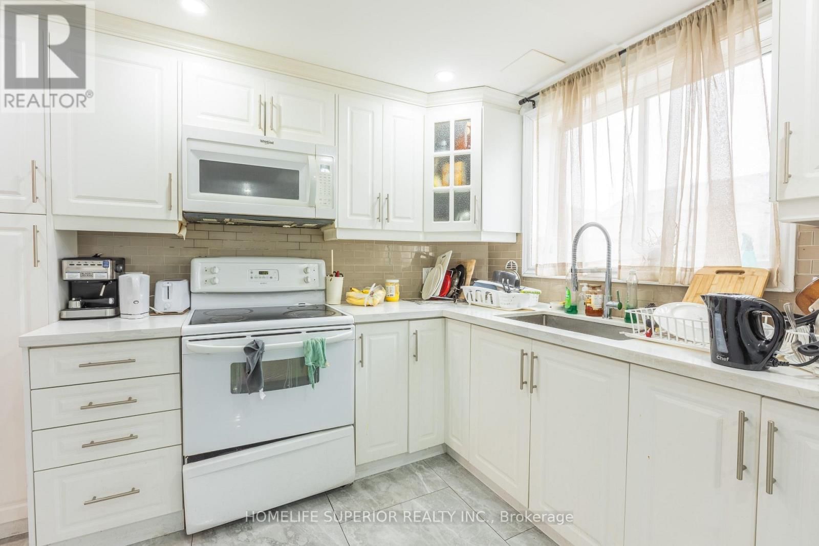 95 CLUNE PLACE Image 41