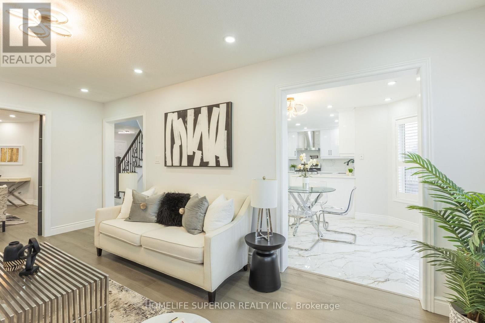 95 CLUNE PLACE Image 7