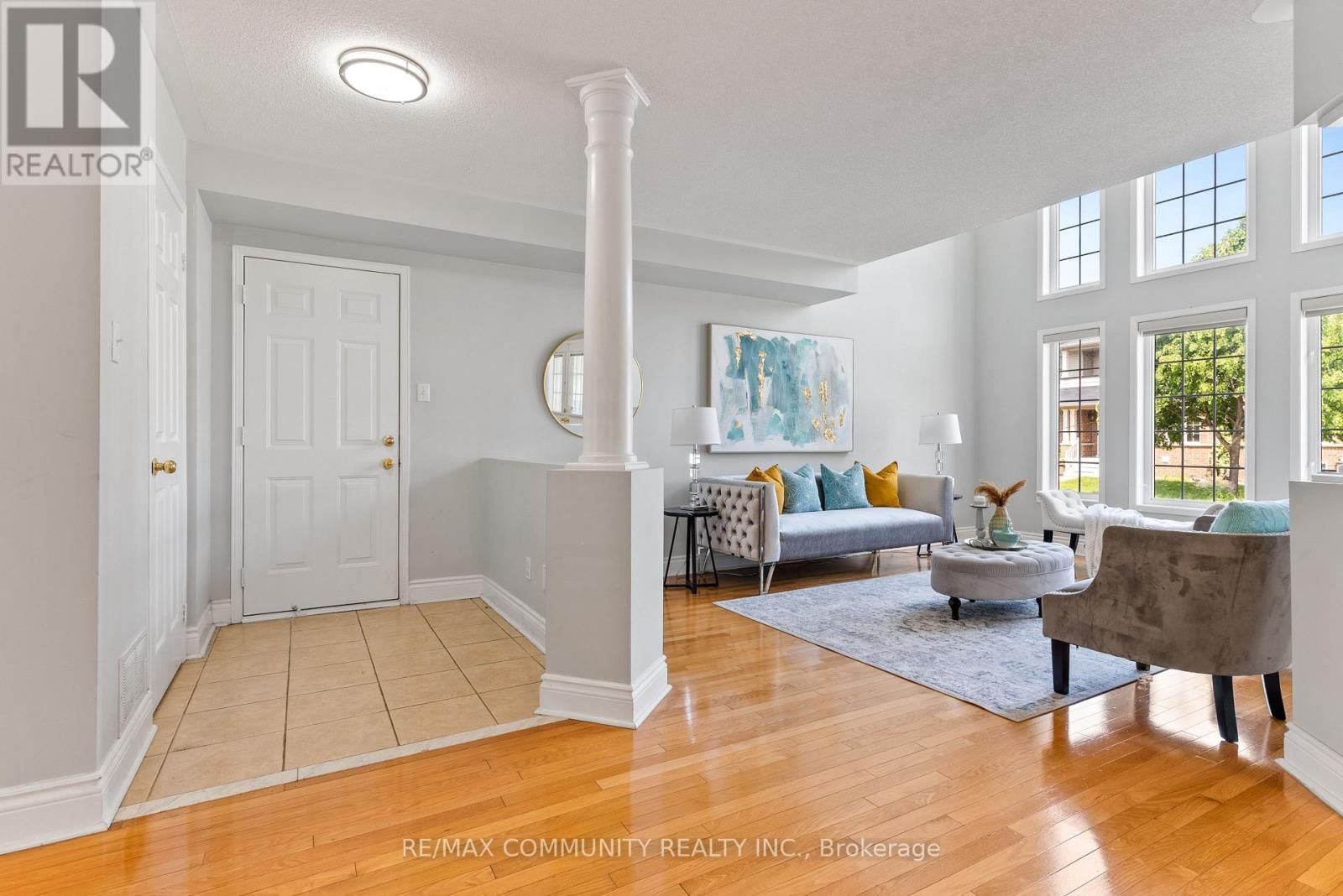 1081 LANGFORD STREET Image 10