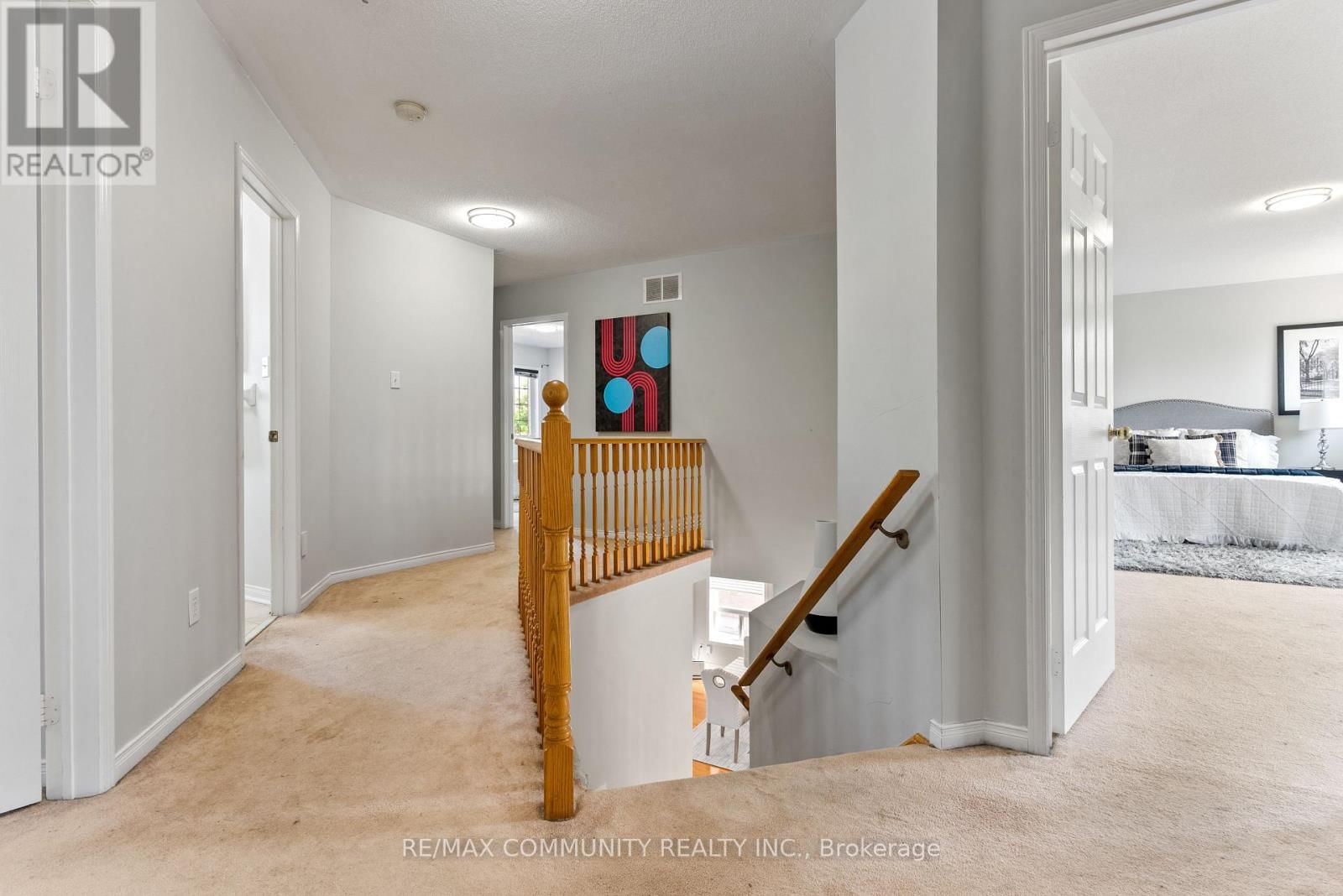 1081 LANGFORD STREET Image 19