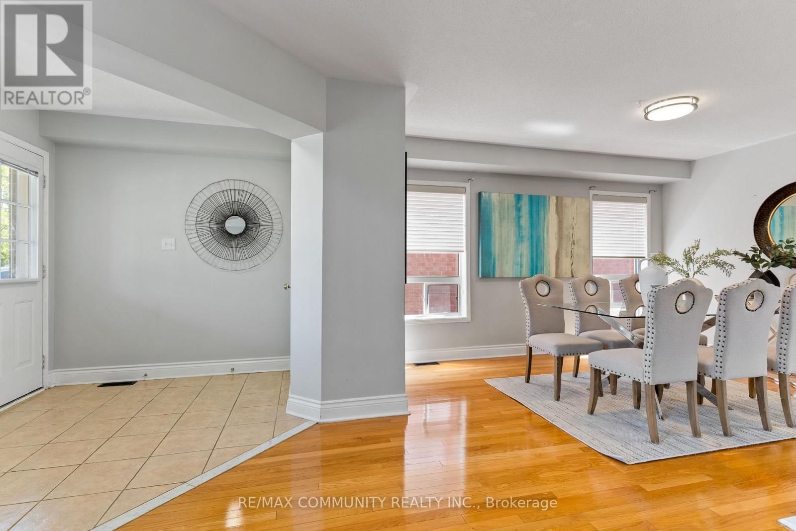 1081 LANGFORD STREET Image 8