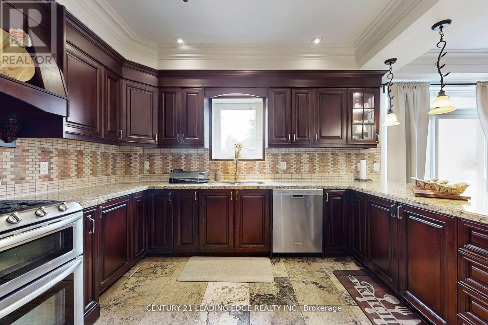 11 BELLVARE CRESCENT Image 10