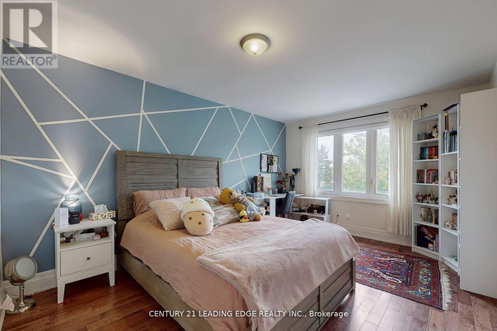 11 BELLVARE CRESCENT Image 20