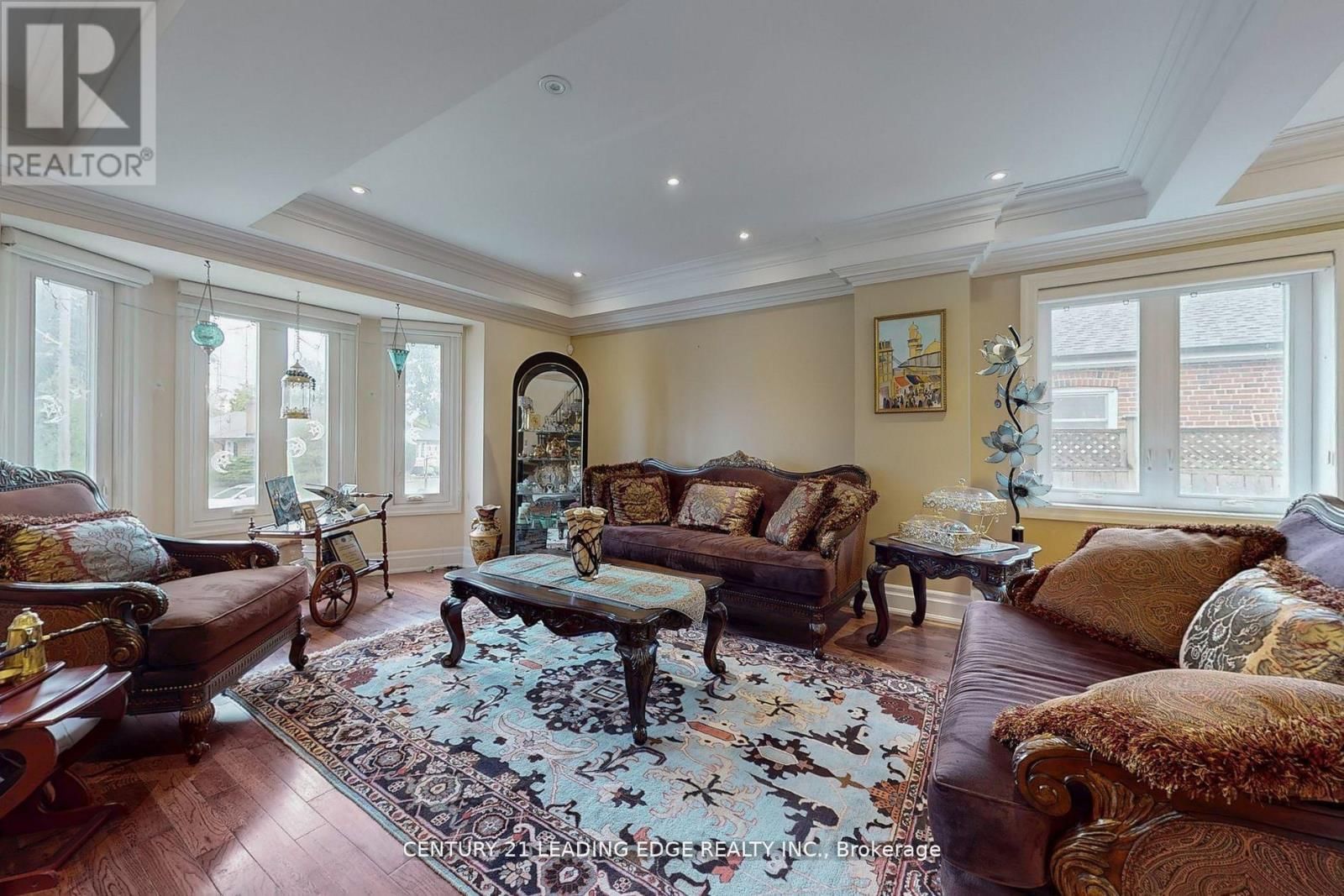 11 BELLVARE CRESCENT Image 3