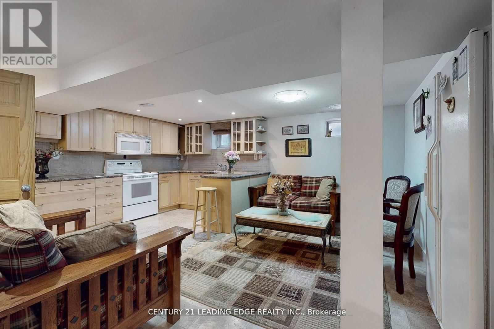 11 BELLVARE CRESCENT Image 31