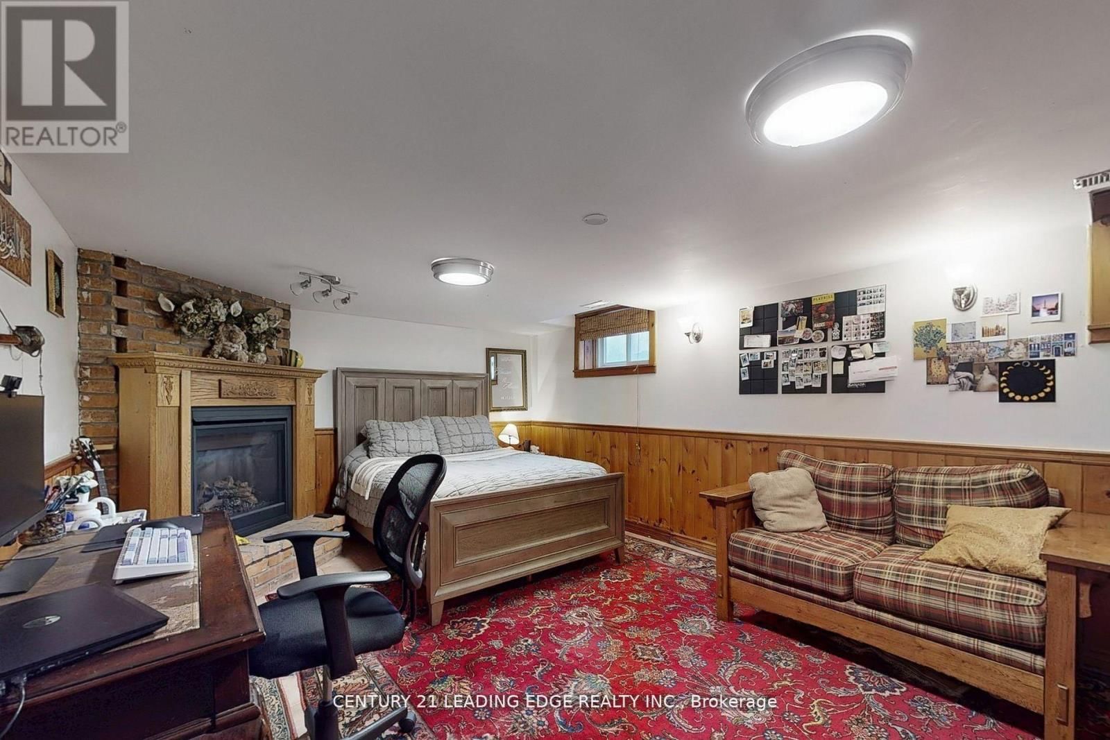 11 BELLVARE CRESCENT Image 35