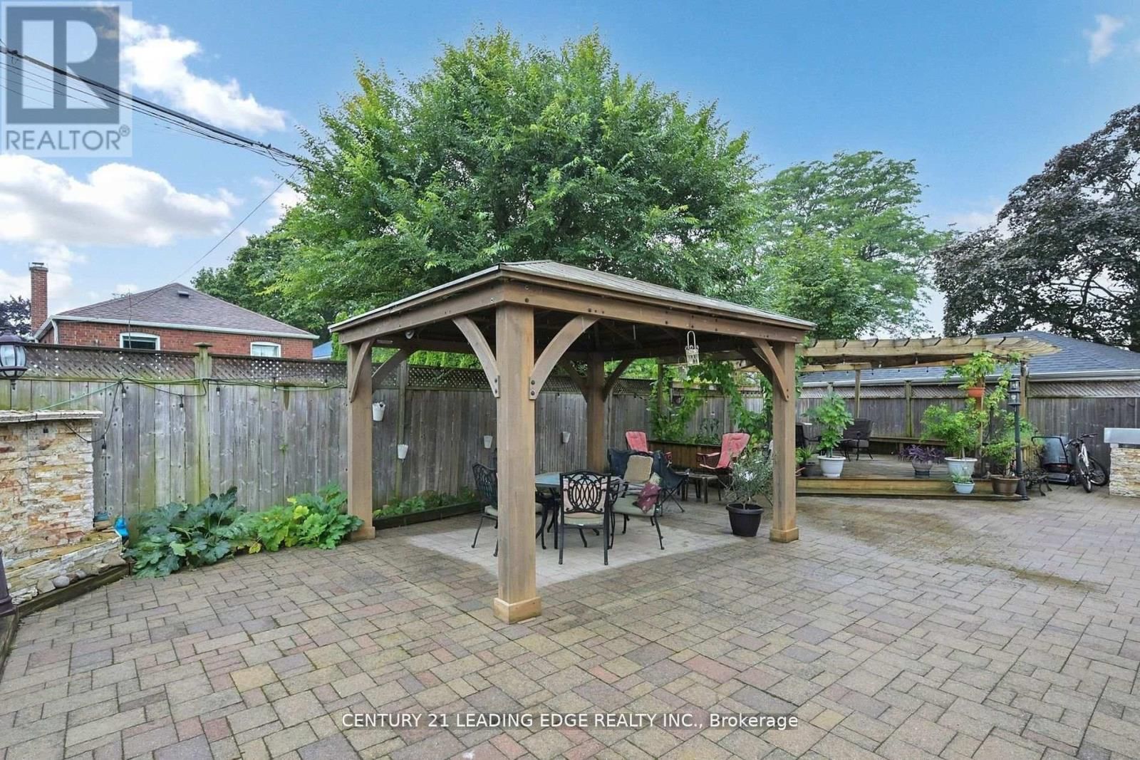 11 BELLVARE CRESCENT Image 42