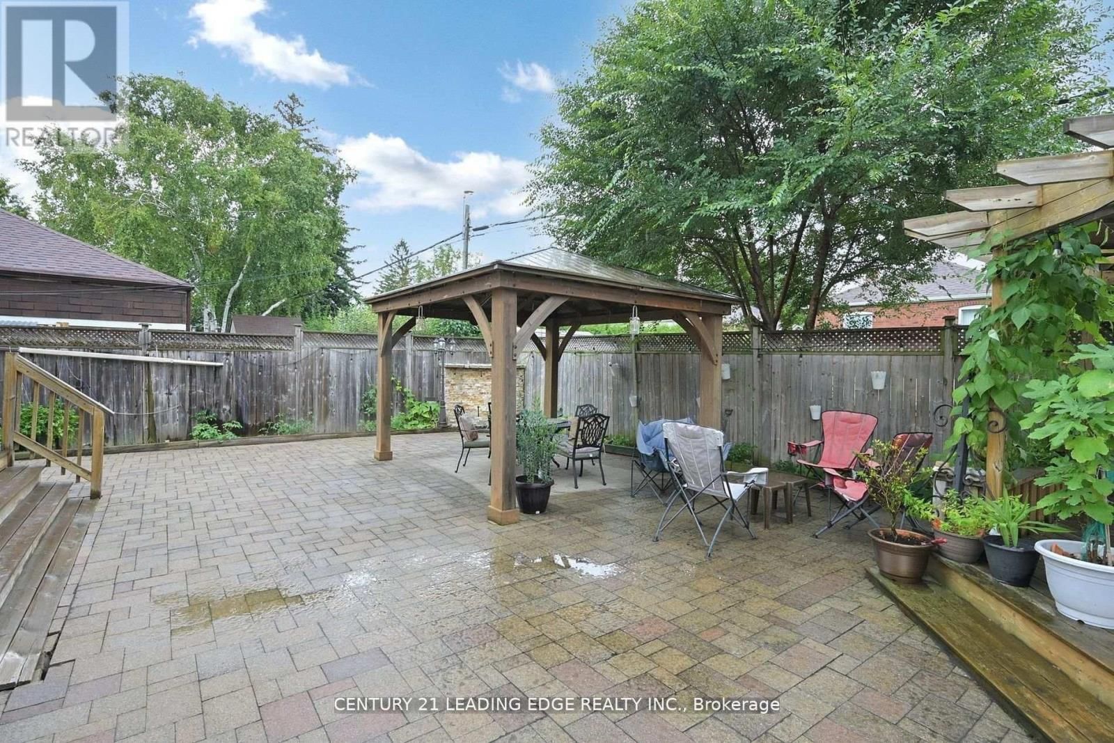 11 BELLVARE CRESCENT Image 46