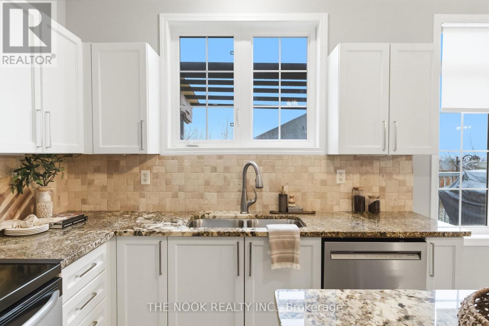 107 BARKDALE WAY Image 10