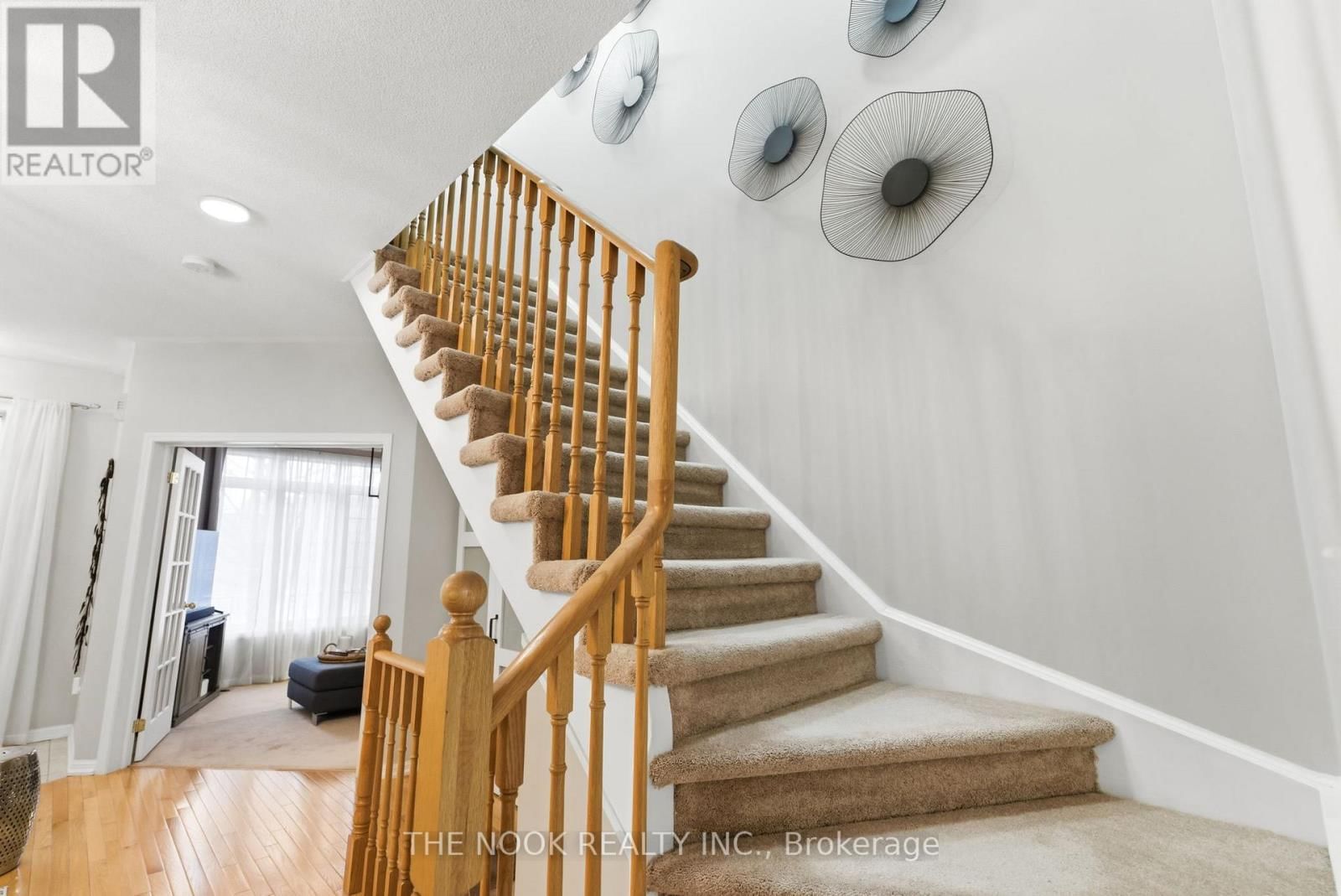 107 BARKDALE WAY Image 17