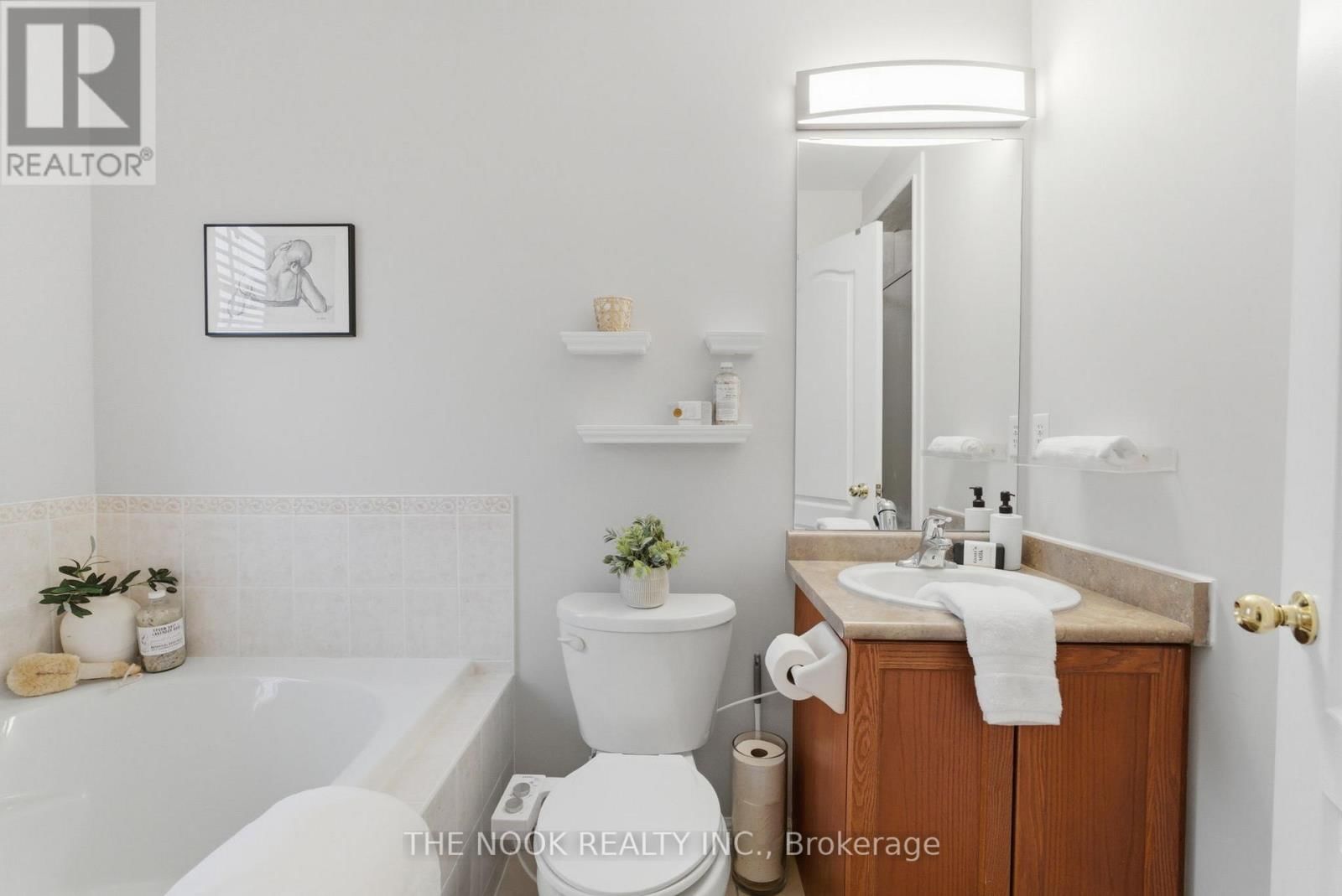 107 BARKDALE WAY Image 21