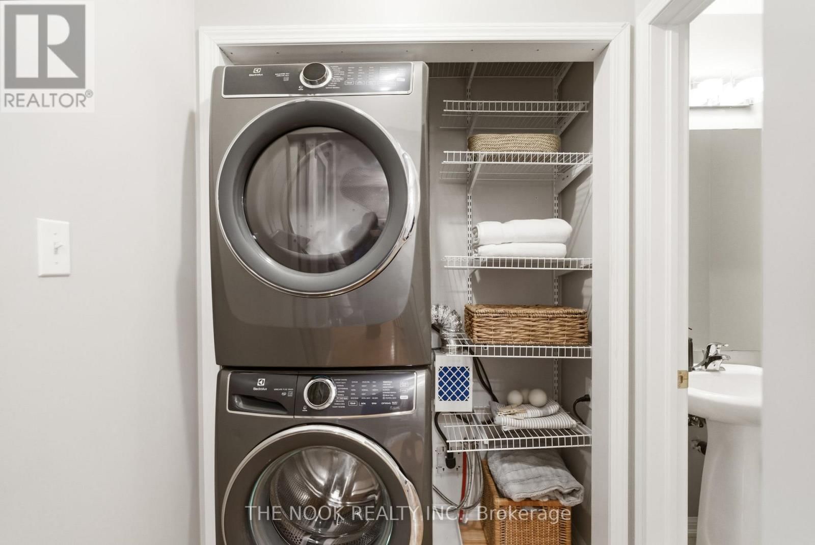 107 BARKDALE WAY Image 28