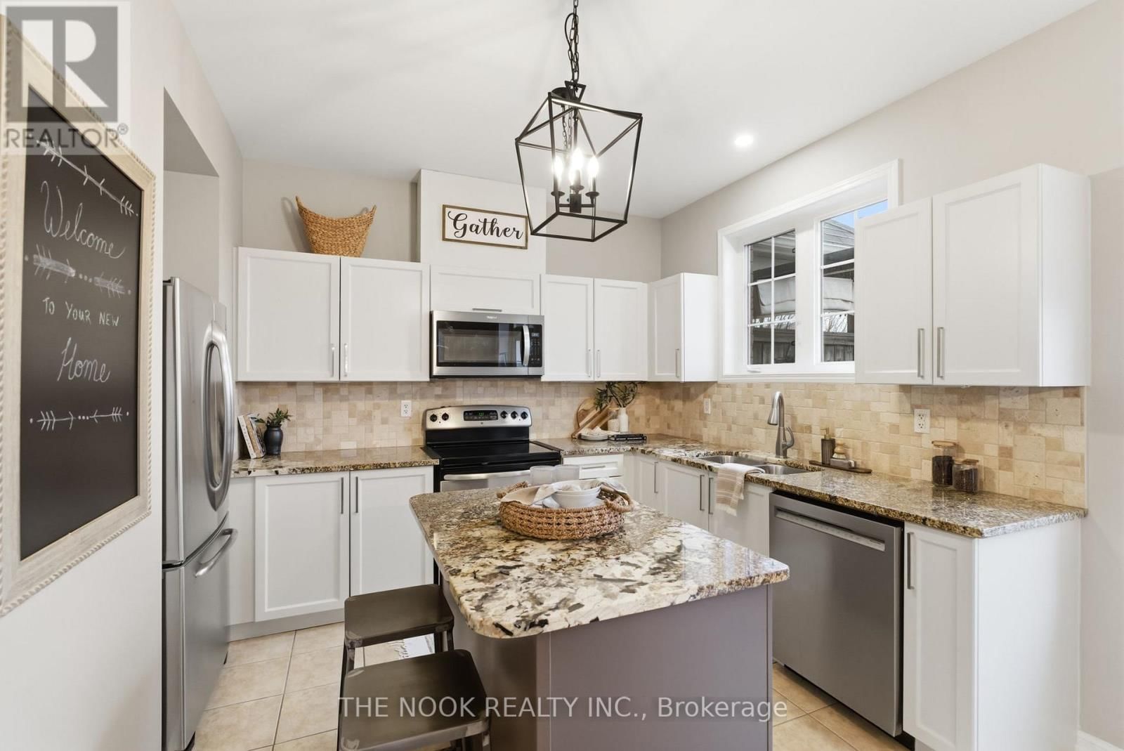 107 BARKDALE WAY Image 9