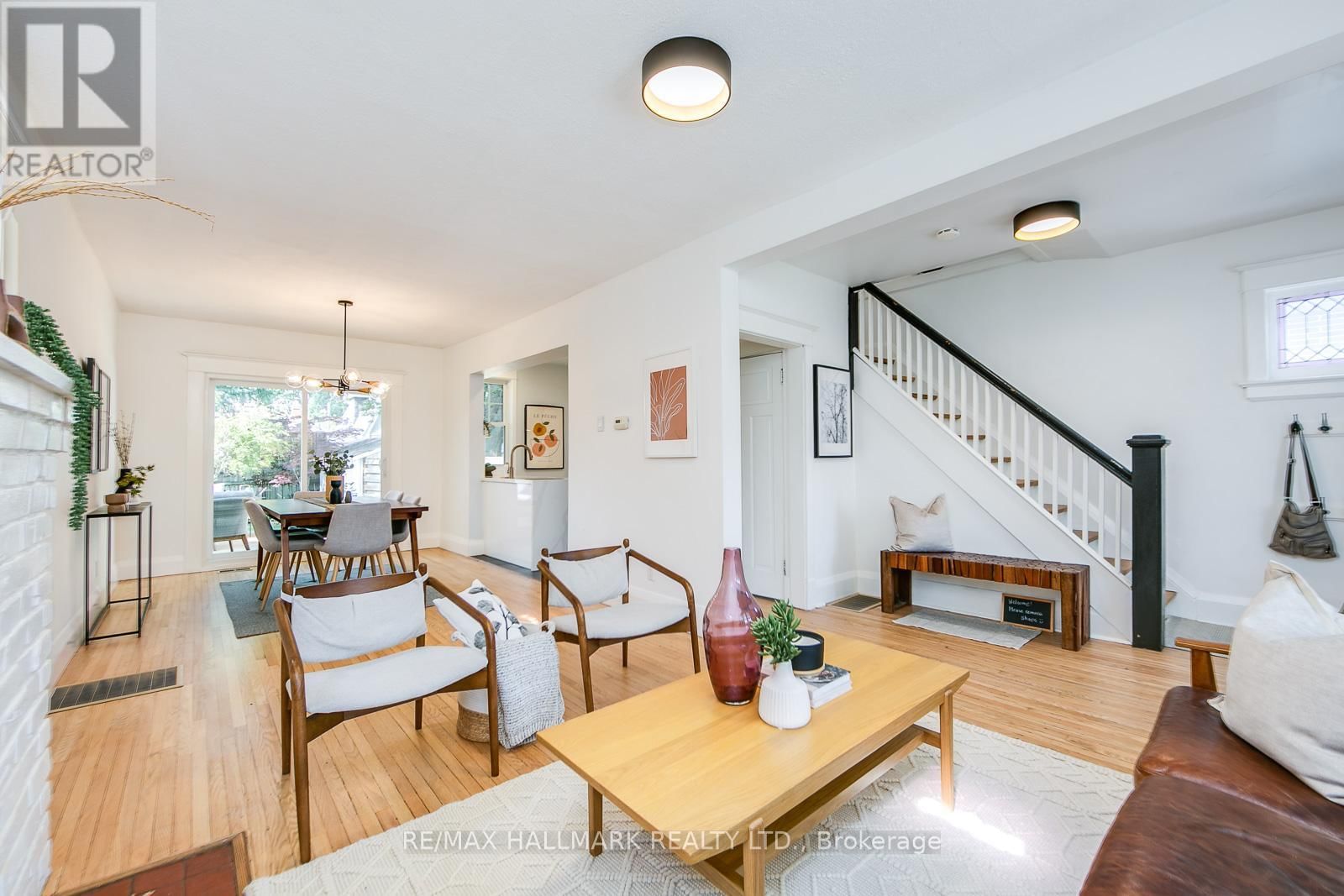 120 WARDEN AVENUE Image 11